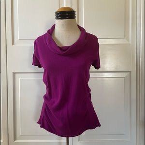 MAGENTA SHORT SLEEVE SWEATER
